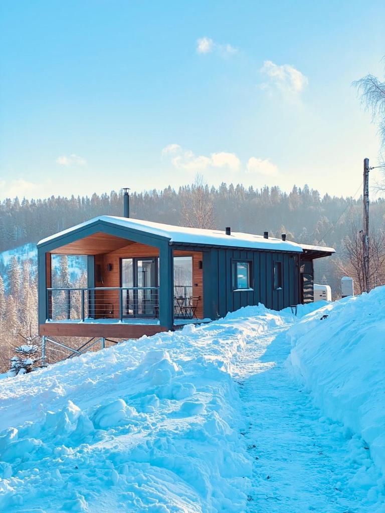 Mount Hotel スラブスク エクステリア 写真