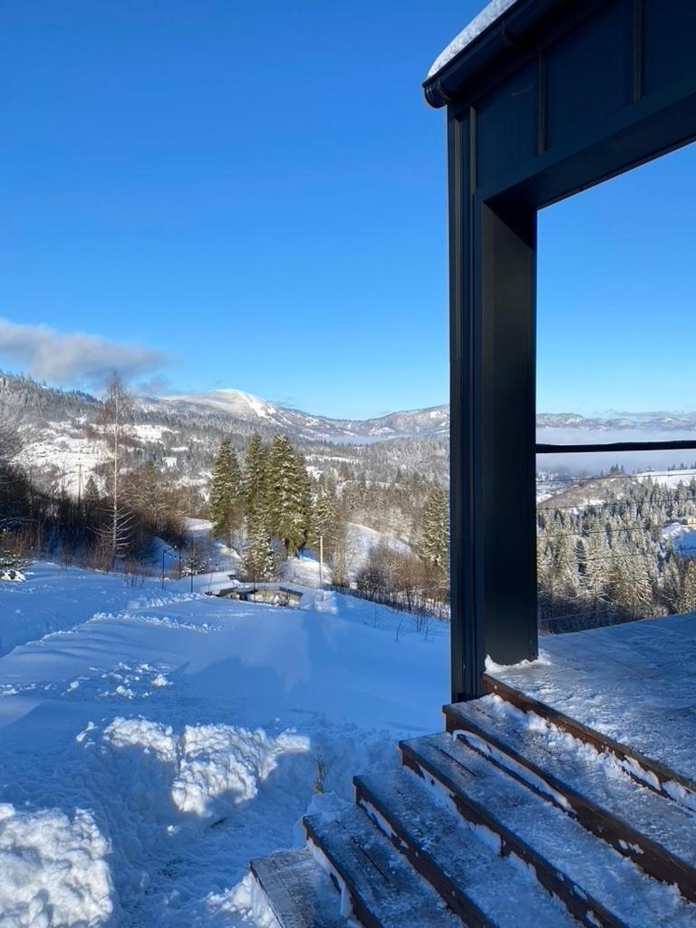 Mount Hotel スラブスク エクステリア 写真